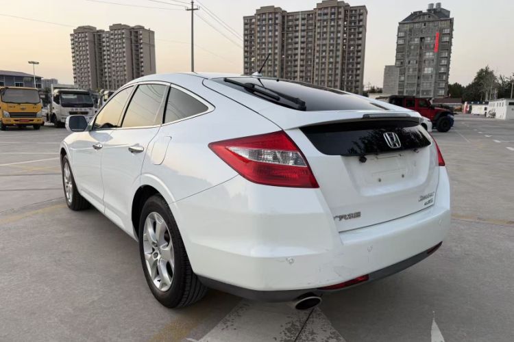 Used Honda Crosstour 2011 3.5L Prestige Edition Exterior 1