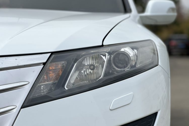 Used Honda Crosstour 2011 3.5L Prestige Edition Exterior 3