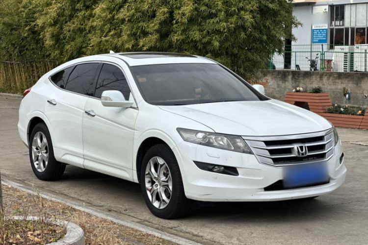 Used Honda Crosstour 2011 3.5L Prestige Edition Exterior 6