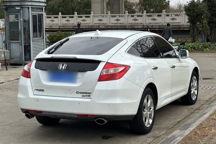 Used Honda Crosstour 2011 3.5L Prestige Edition Exterior 9