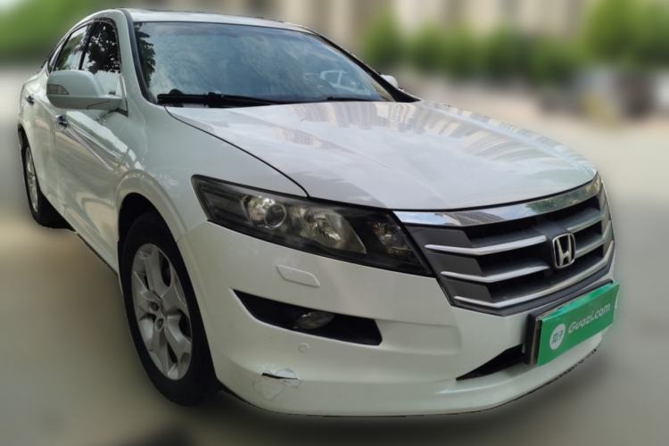 Used Honda Crosstour 2011 3.5L Prestige Edition Front Right 45 Deg