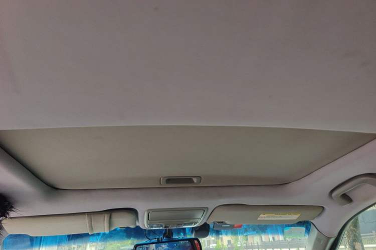 Used Honda Crosstour 2011 3.5L Flagship Edition Headliner