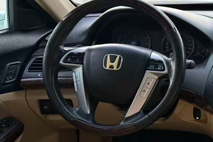 Used Honda Crosstour 2011 3.5L Prestige Edition Instrument Cluster
