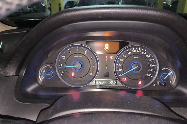 Used Honda Crosstour 2011 3.5L Prestige Edition Instrument Cluster