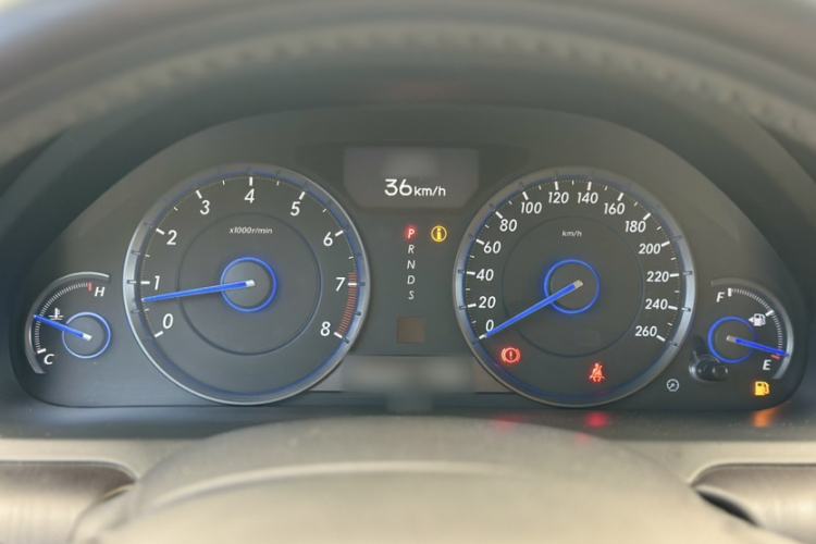 Used Honda Crosstour 2011 3.5L Prestige Edition Interior 8
