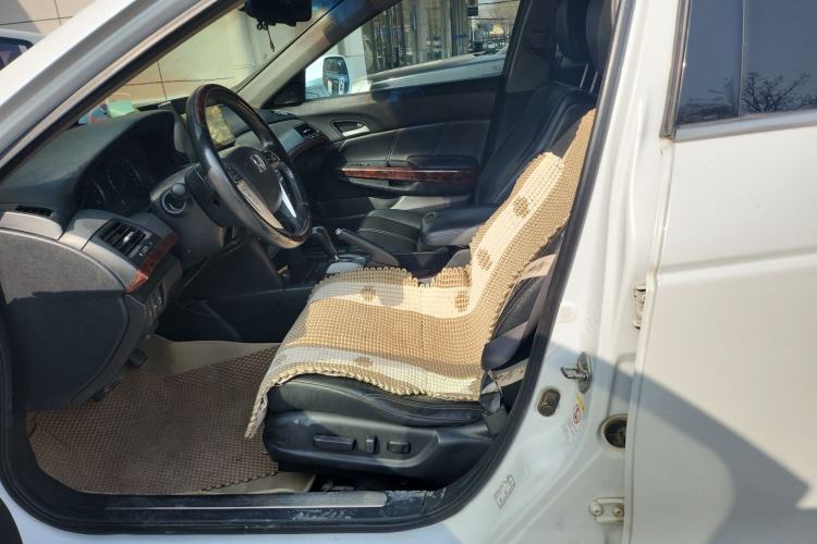 Used Honda Crosstour 2011 3.5L Prestige Edition Left Front Seat