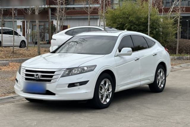 Used Honda Crosstour 2011 3.5L Prestige Edition