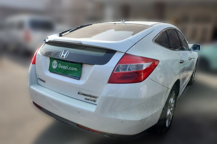 Used Honda Crosstour 2011 3.5L Prestige Edition Rear Right 45 Deg