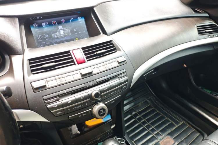Used Honda Crosstour 2012 2.4L Luxury Edition Audio And AC Panel