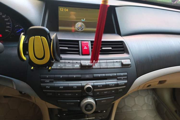 Used Honda Crosstour 2012 2.4L Luxury Edition Audio And AC Panel