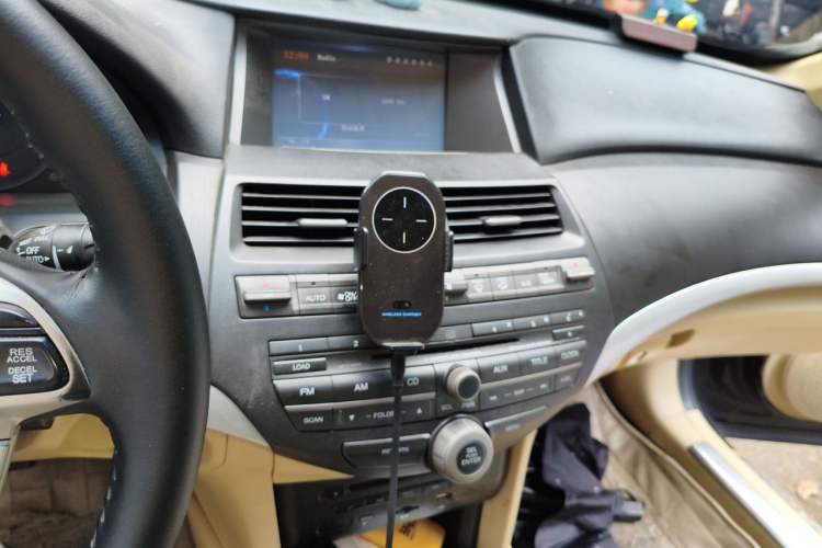 Used Honda Crosstour 2012 2.4L Luxury Edition Audio And AC Panel