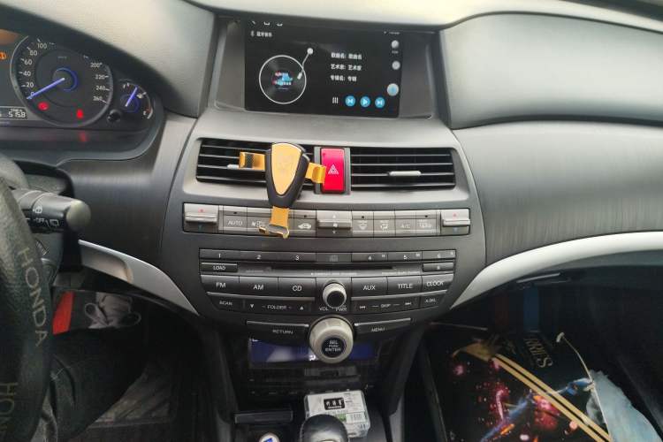 Used Honda Crosstour 2012 2.4L Luxury Edition Audio And AC Panel