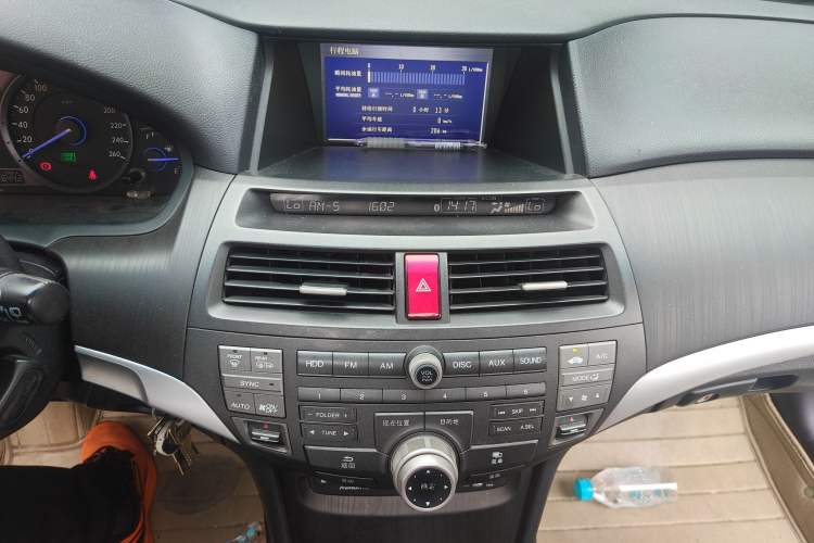 Used Honda Crosstour 2012 2.4L Prestige Edition Audio And AC Panel