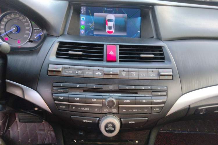 Used Honda Crosstour 2012 2.4L Luxury Edition Audio And AC Panel