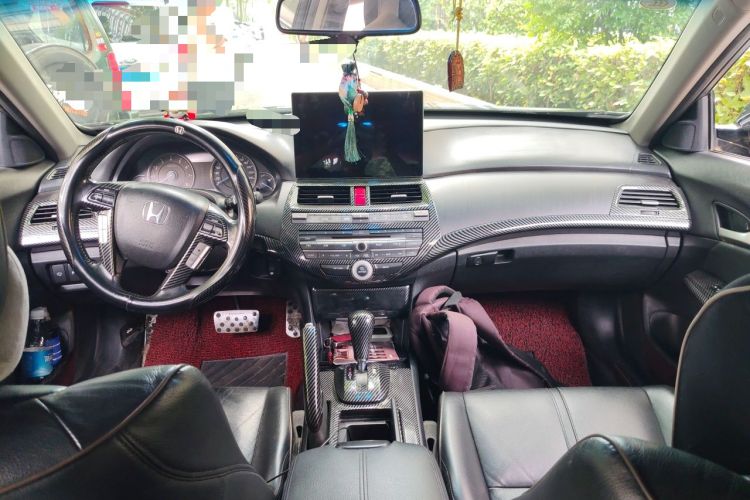 Used Honda Crosstour 2012 2.4L Luxury Edition Center Console
