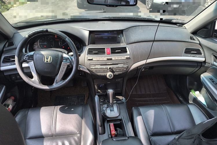 Used Honda Crosstour 2012 2.4L Prestige Edition Center Console