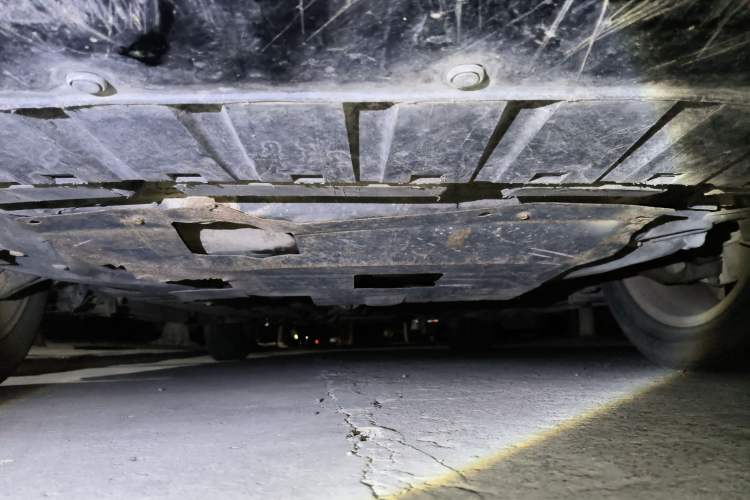 Used Honda Crosstour 2012 2.4L Luxury Edition Chassis Front