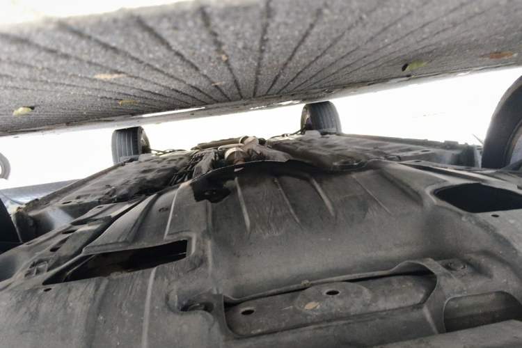 Used Honda Crosstour 2012 2.4L Luxury Edition Chassis Front