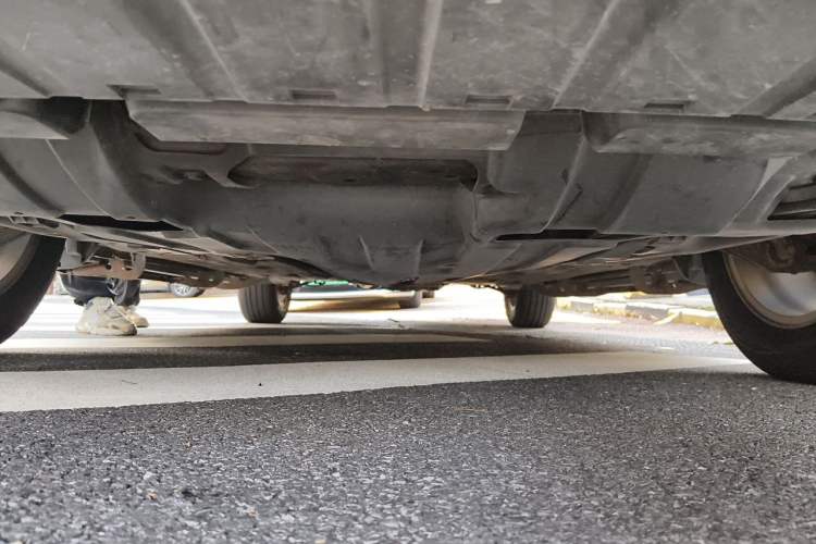 Used Honda Crosstour 2012 2.4L Luxury Edition Chassis Front