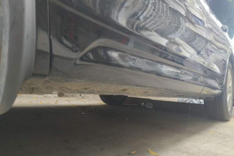 Used Honda Crosstour 2012 2.4L Luxury Edition Chassis Front Left