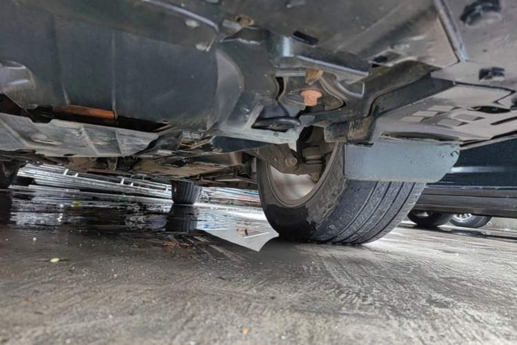 Used Honda Crosstour 2012 2.4L Luxury Edition Chassis Front Left