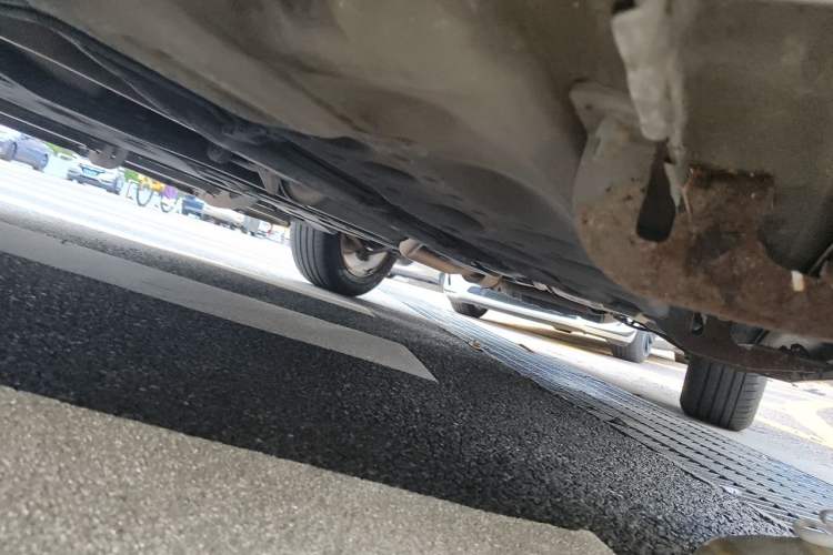 Used Honda Crosstour 2012 2.4L Luxury Edition Chassis Front Left