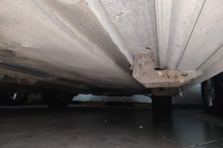 Used Honda Crosstour 2012 2.4L Luxury Edition Chassis Front Left