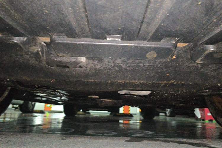 Used Honda Crosstour 2012 2.4L Luxury Edition Chassis Front