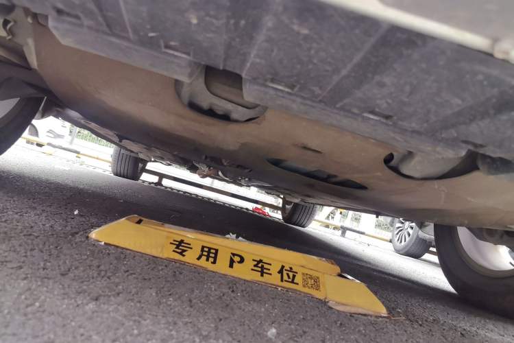 Used Honda Crosstour 2012 2.4L Luxury Edition Chassis Front