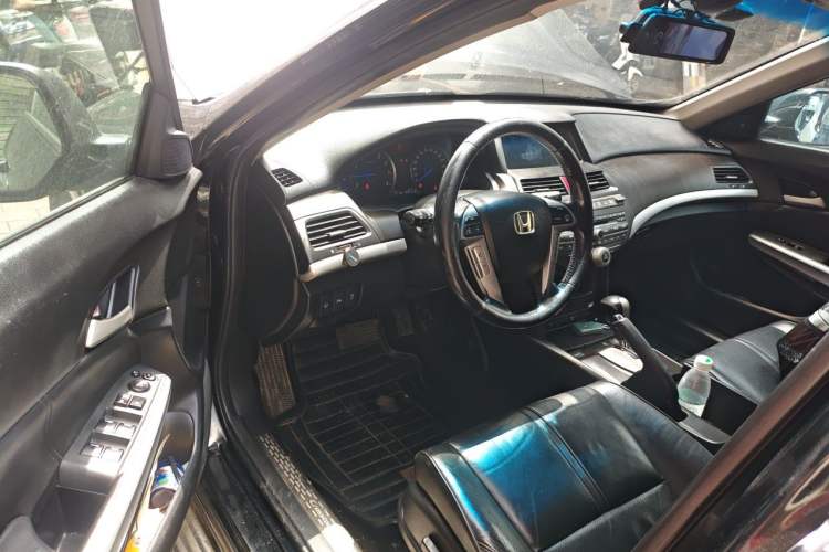 Used Honda Crosstour 2012 2.4L Luxury Edition Driver Seat