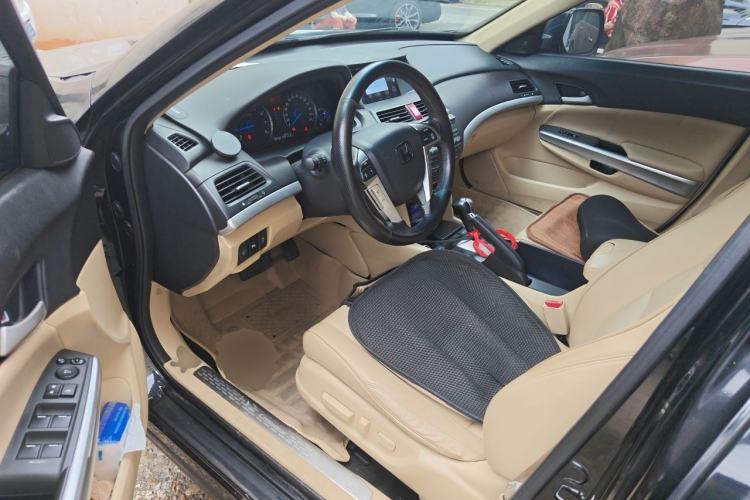 Used Honda Crosstour 2012 2.4L Luxury Edition Driver Seat