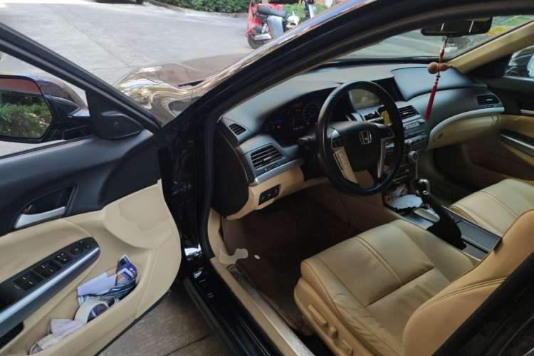 Used Honda Crosstour 2012 2.4L Luxury Edition Driver Seat