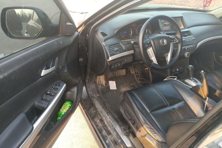 Used Honda Crosstour 2012 2.4L Luxury Edition Driver Seat