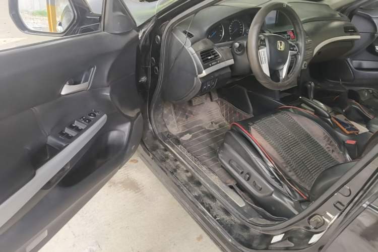 Used Honda Crosstour 2012 2.4L Luxury Edition Driver Seat