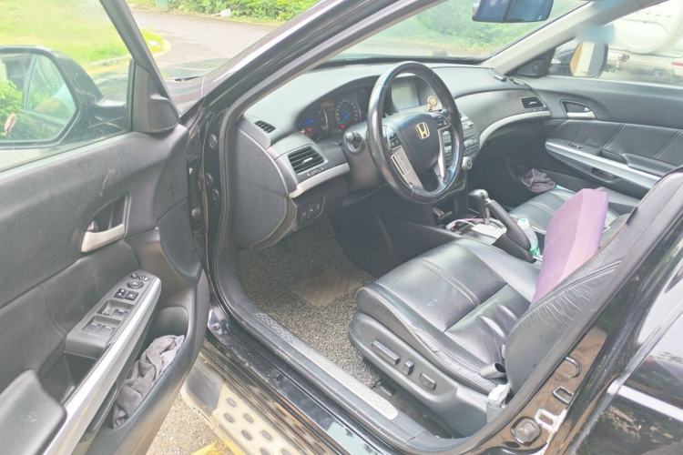 Used Honda Crosstour 2012 2.4L Luxury Edition Driver Seat