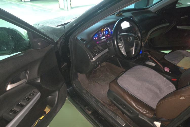 Used Honda Crosstour 2012 2.4L Luxury Edition Driver Seat