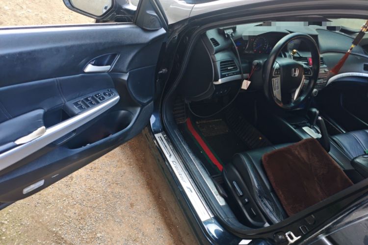 Used Honda Crosstour 2012 2.4L Luxury Edition Driver Seat