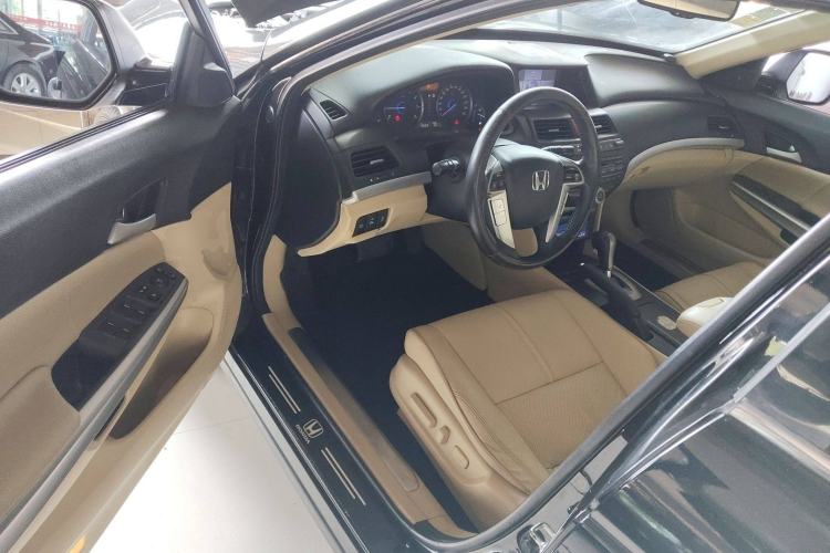 Used Honda Crosstour 2012 2.4L Luxury Edition Driver Seat