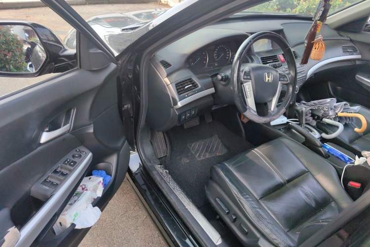 Used Honda Crosstour 2012 2.4L Luxury Edition Driver Seat