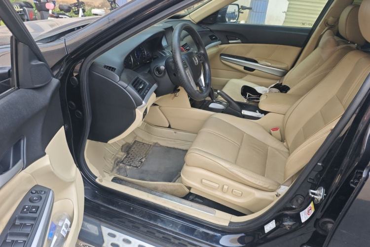 Used Honda Crosstour 2012 2.4L Luxury Edition Driver Seat