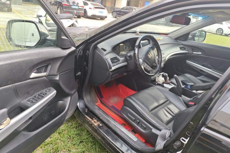 Used Honda Crosstour 2012 2.4L Luxury Edition Driver Seat