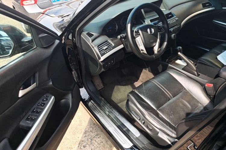 Used Honda Crosstour 2012 2.4L Luxury Edition Driver Seat