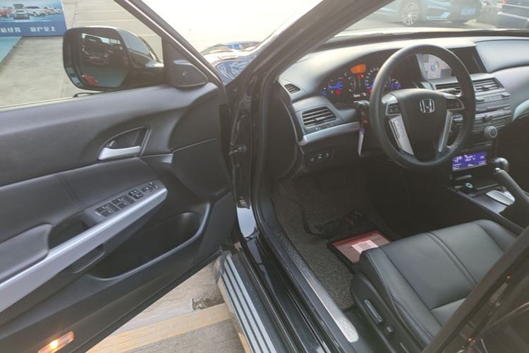 Used Honda Crosstour 2012 2.4L Luxury Edition Driver Seat