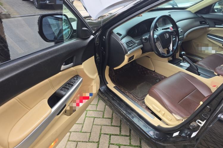 Used Honda Crosstour 2012 2.4L Luxury Edition Driver Seat