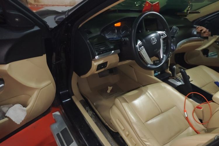 Used Honda Crosstour 2012 2.4L Luxury Edition Driver Seat