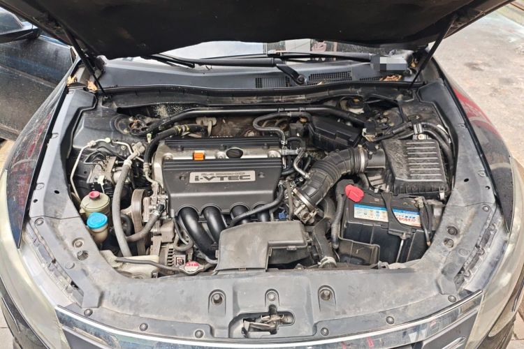 Used Honda Crosstour 2012 2.4L Luxury Edition Engine Bay