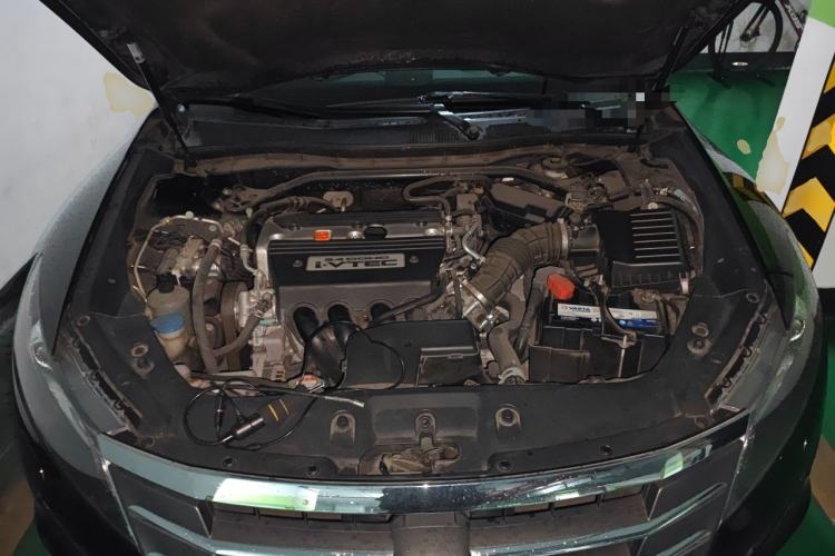 Used Honda Crosstour 2012 2.4L Luxury Edition Engine Bay