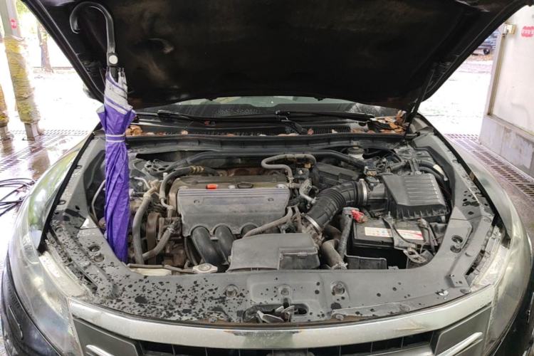 Used Honda Crosstour 2012 2.4L Luxury Edition Engine Bay