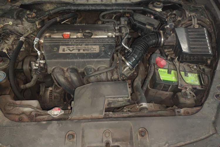 Used Honda Crosstour 2012 2.4L Luxury Edition Engine Bay