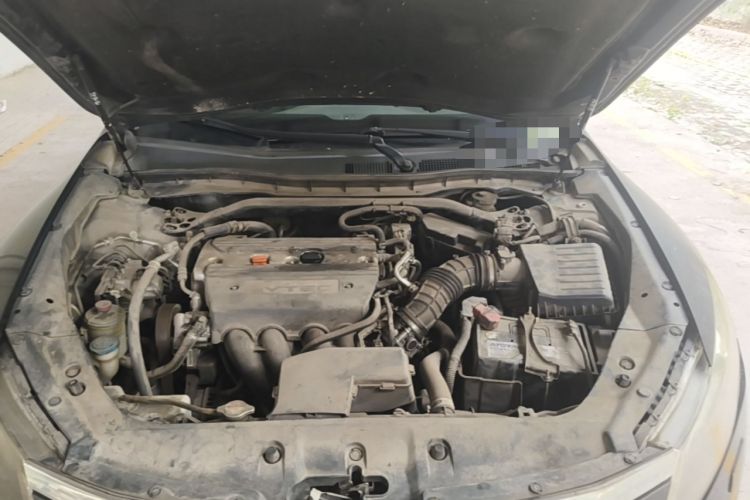 Used Honda Crosstour 2012 2.4L Luxury Edition Engine Bay